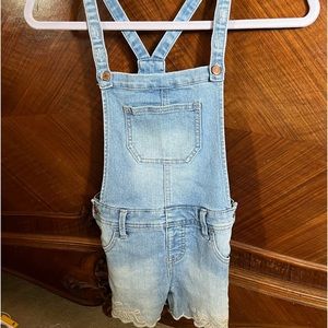 Cat & Jack Medium Children’s Short Overalls